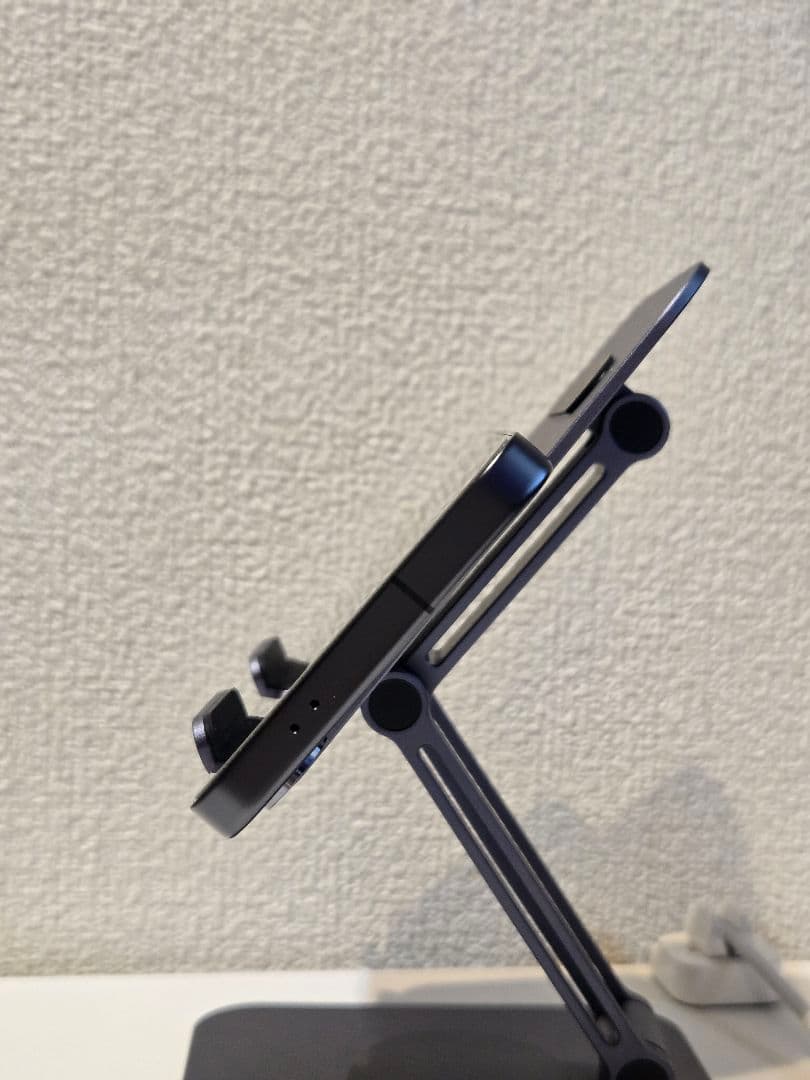 Galaxy S24 本体美品+ケース5つおまけ