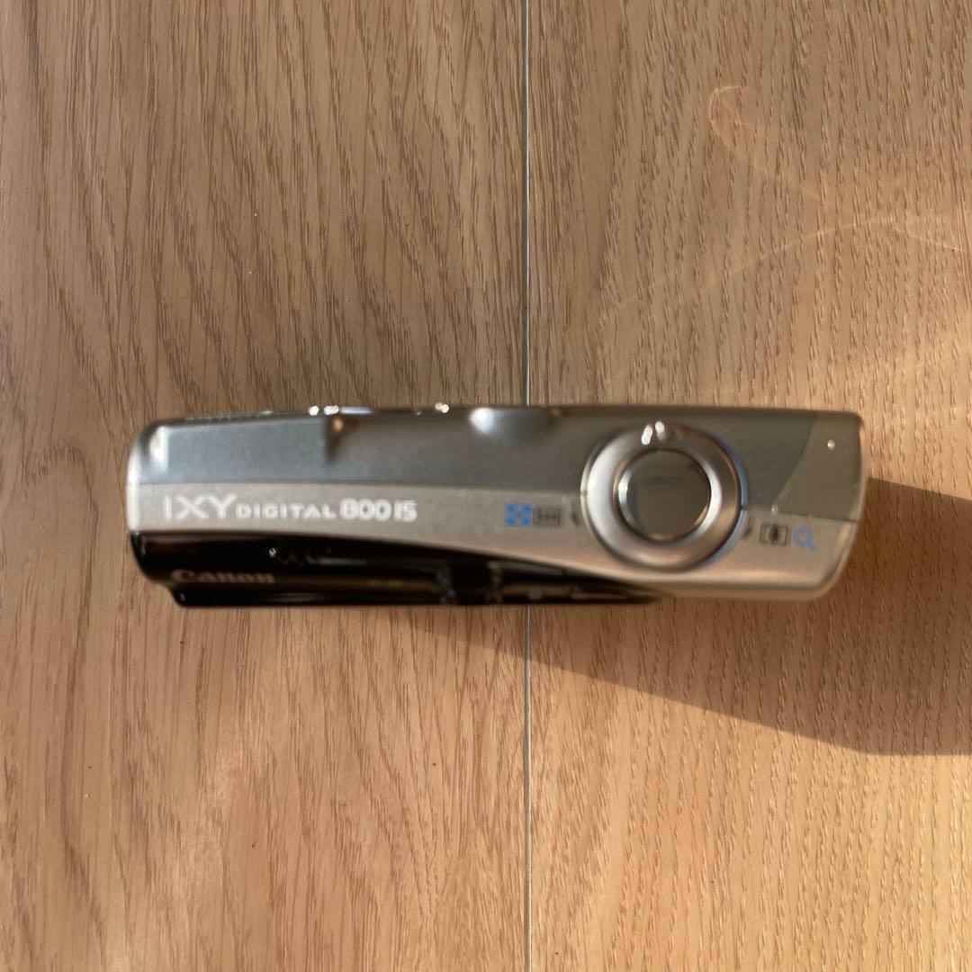 Canon キャノン　IXY 800IS　シルバー　イクシー　デジタルカメラ
