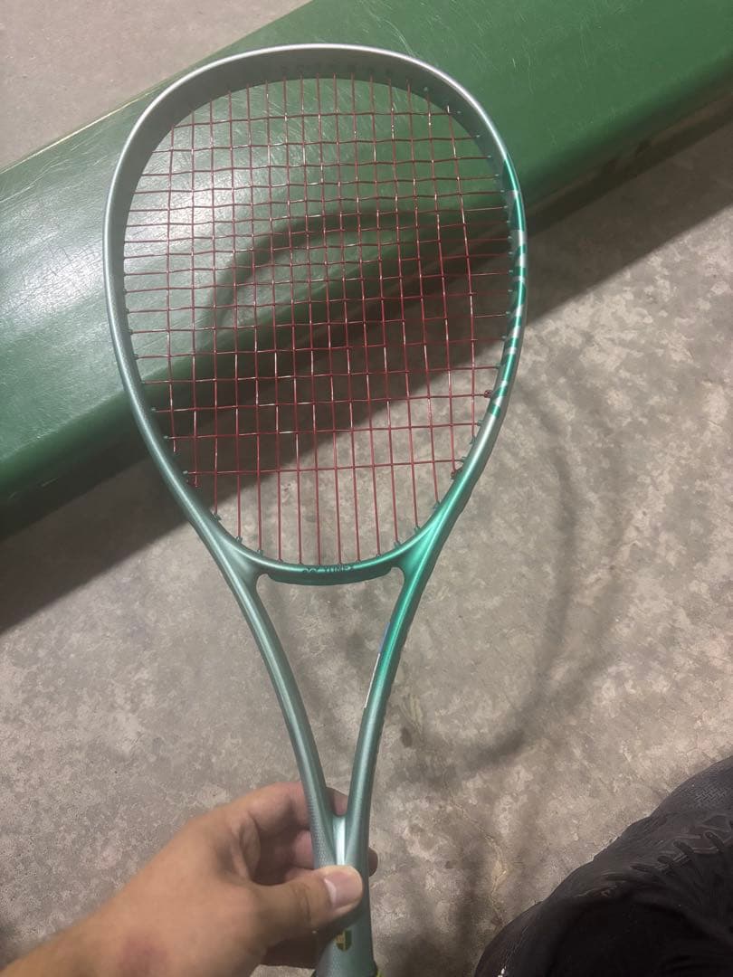テニスラケット(軟式用) 緑色 エアロダイナミック