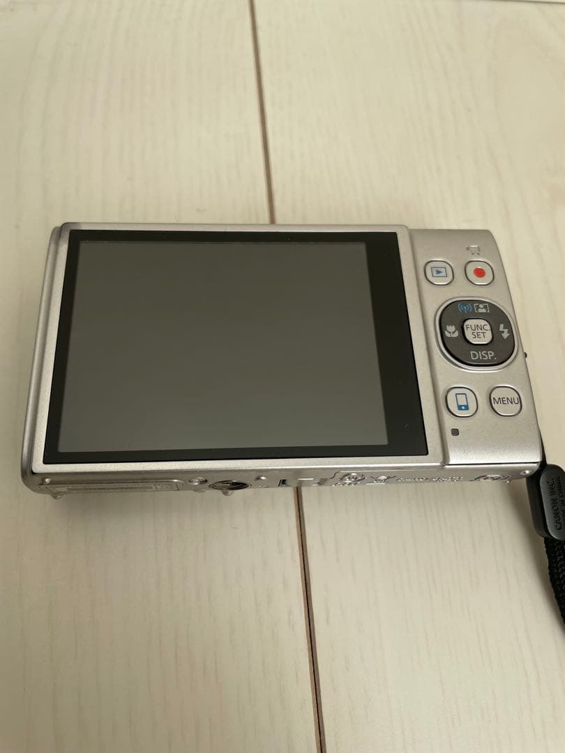 Canon IXY 640 シルバー コンパクト デジタルカメラ