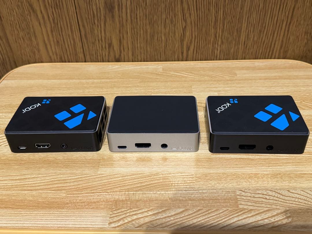 Raspberry Pi3 ModelB+ FLIRC KODIケース 電源付き