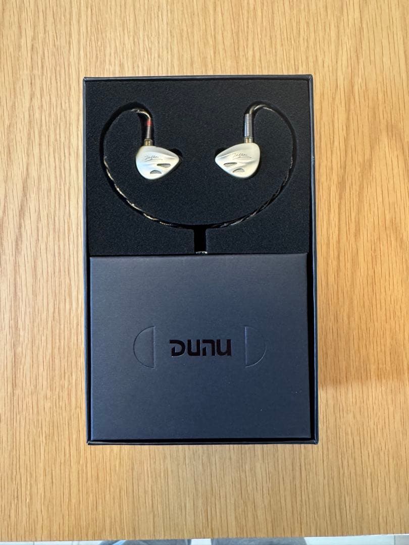 イヤホン DUNU Vulkan2