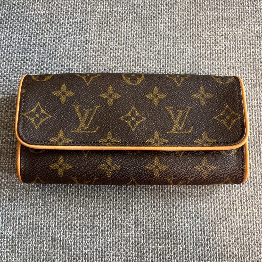 【LOUIS VUITTON】ヴィトン ポシェットツインPMモノグラム極美品！