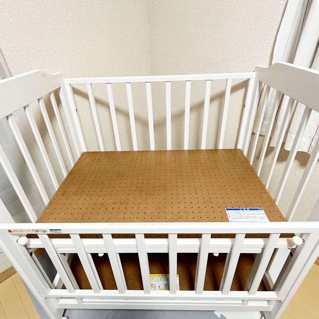 【一点限り❣️便利❣️】カトージ　ミニベビーベッド　ミニタチベッド⭐︎ もぬく