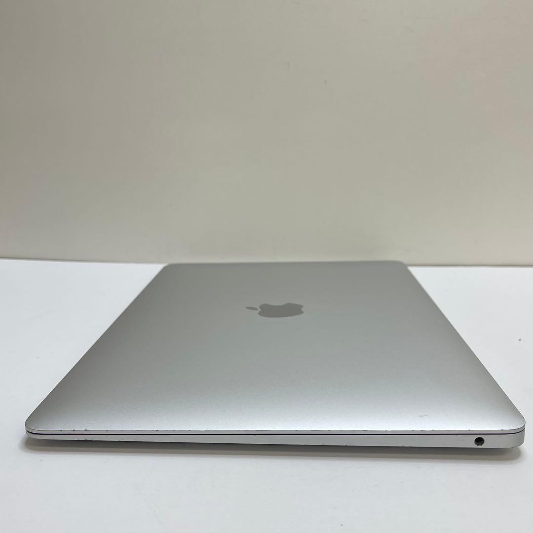 #796 Macbook Air 2020 13.3インチ i5 16GB