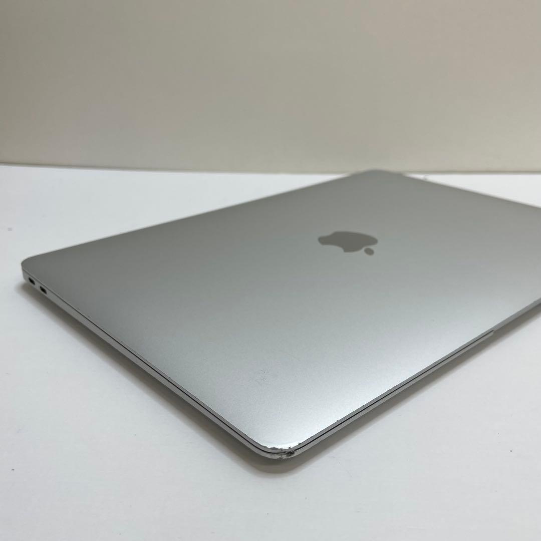#796 Macbook Air 2020 13.3インチ i5 16GB