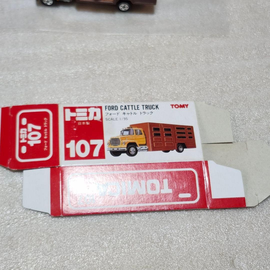 199.日本製トミカ フォード キャトル トラック クリアケース入り