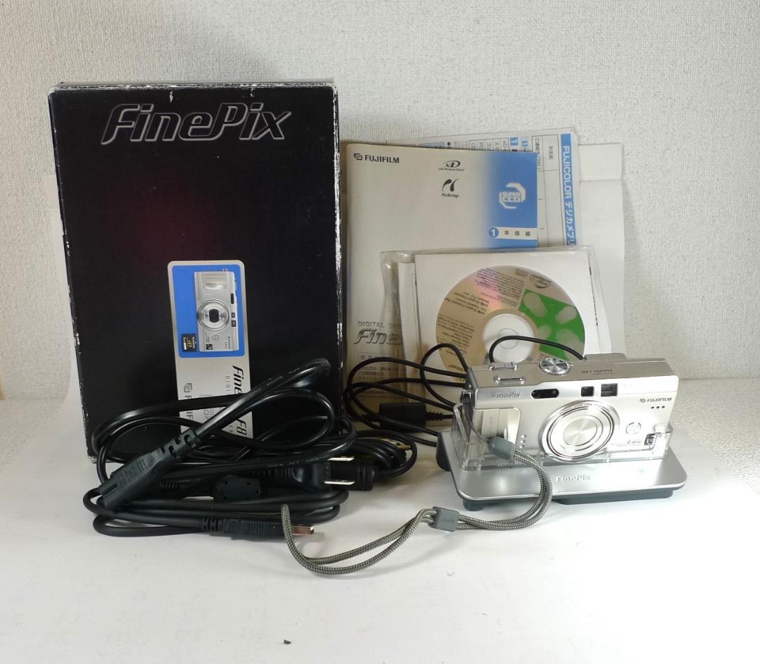 美品★Fujifilm FinePix F810 コンパクトデジタルカメラ動作品
