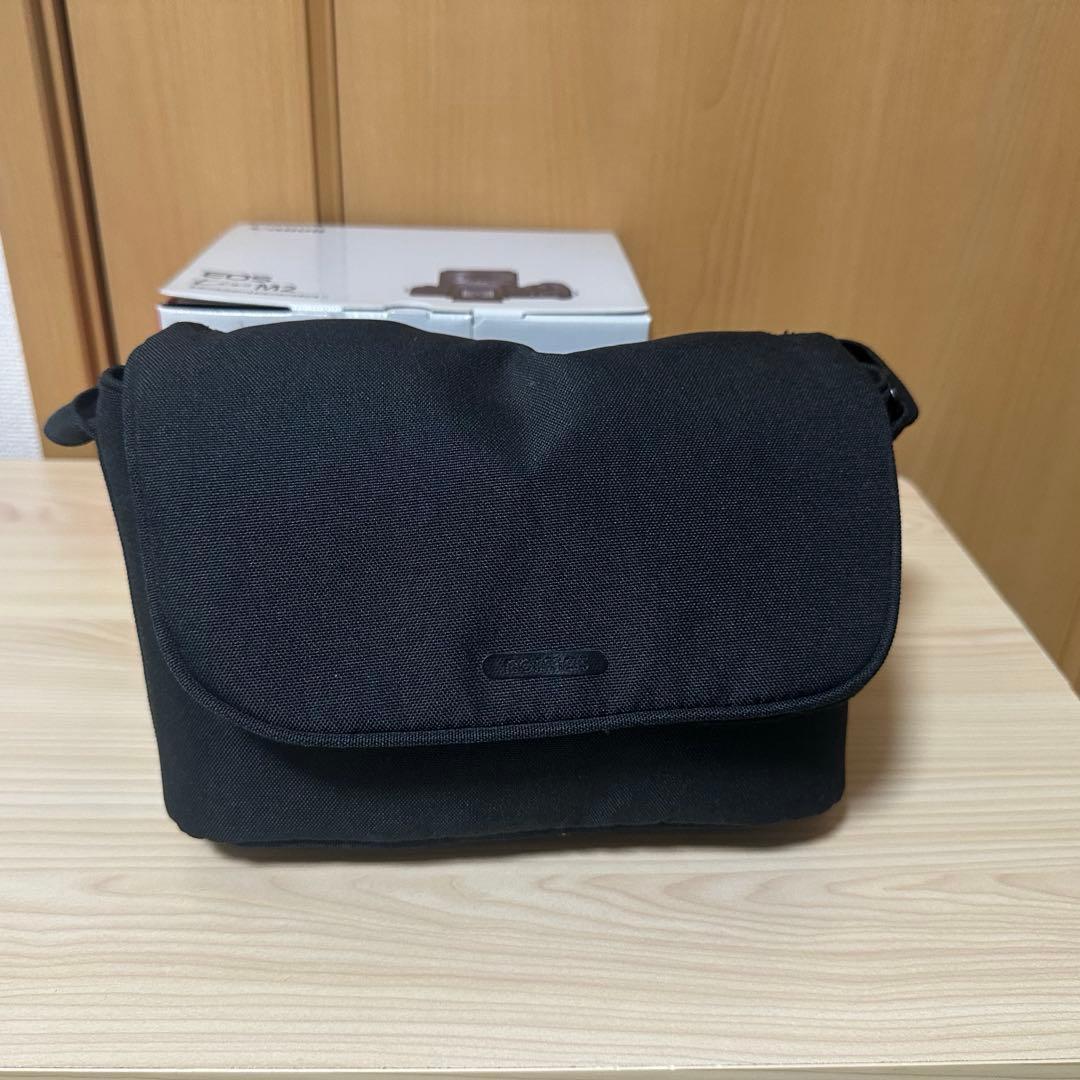 K*U様 Canon EOS Kiss M2ダブルズームセット+おまけ