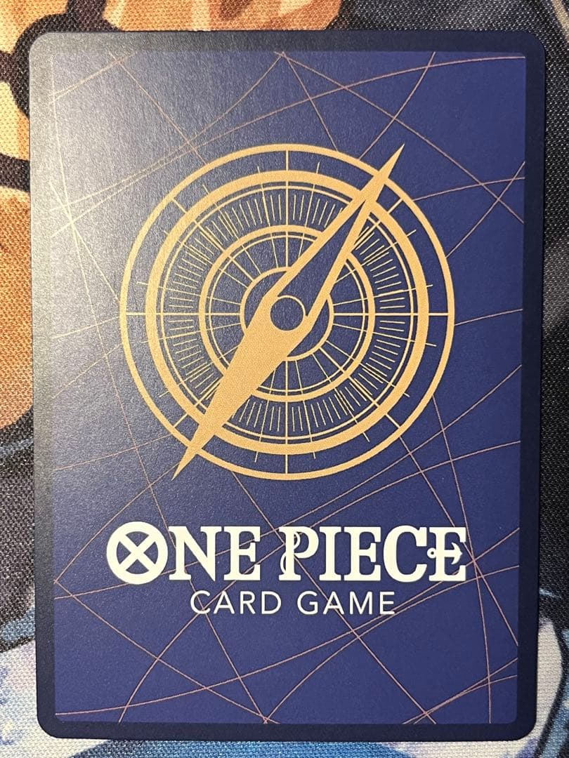 ワンピースカード　ロー　コミパラ