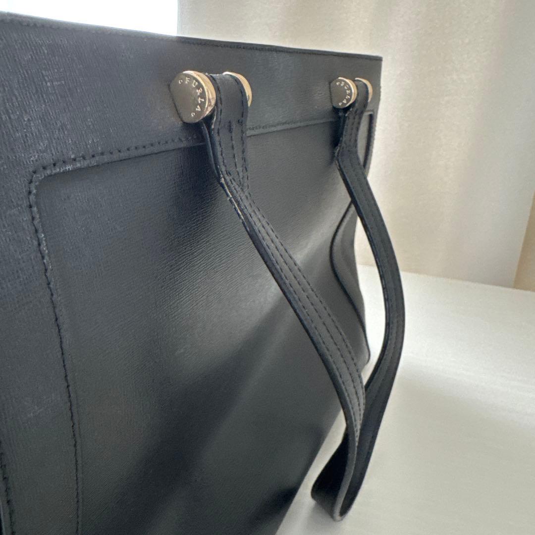FURLAトートバッグ ブラックA4 サイズ