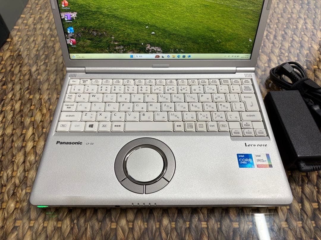 【快適動作】Panasonic Let’sNoteSV1 i5 16/256GB