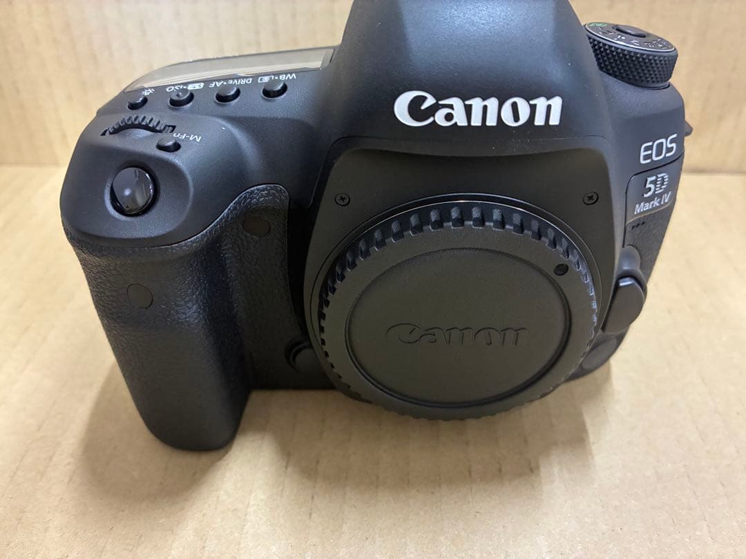 【新品未使用】Canon EOS 5D Mark IV ボディ 箱にダメージあり
