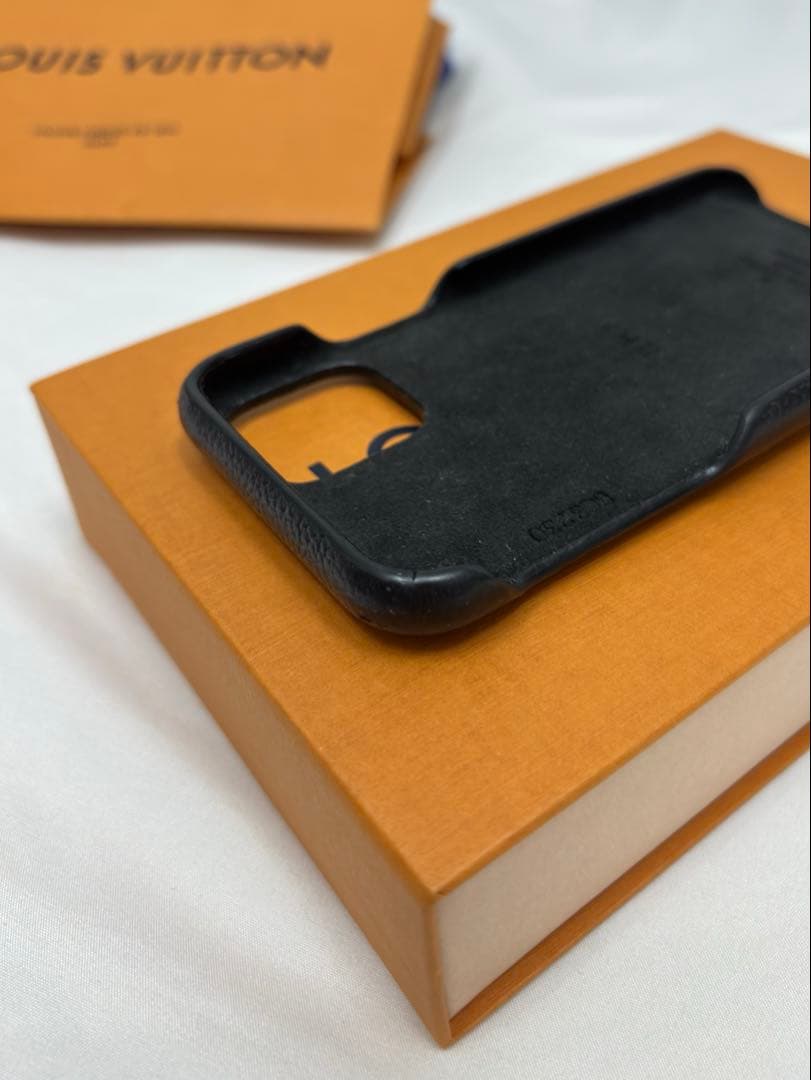 美品　ルイヴィトン　LOUIS VUITTON　iPhone11Proモノグラム