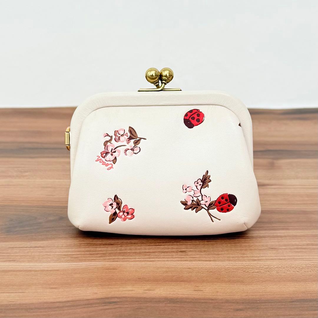 【美品】COACHコーチ がま口 ノラキスロック ケース レディバグ 財布