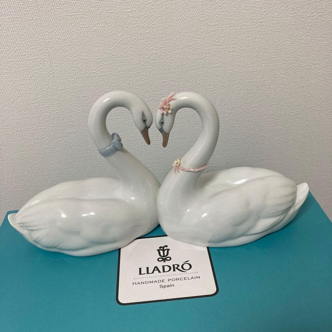 リヤドロ エンドレスラブ 白鳥