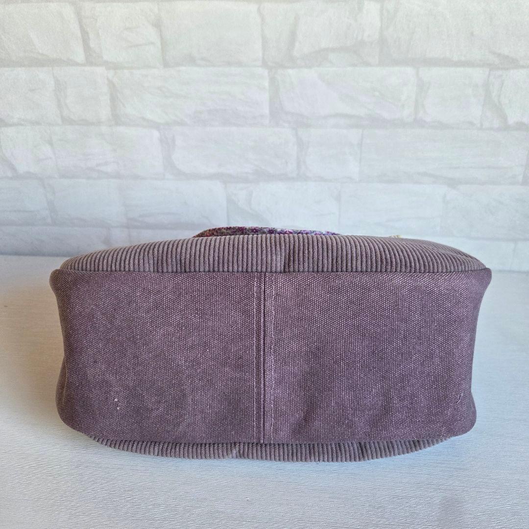 ミーコ&ターボ様　蓋付きショルダーバッグ　ハンドメイド