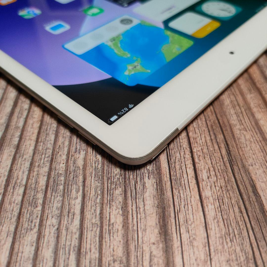 iPad 第8世代 32GB シルバー SIMフリー 超美品 バッテリー96%