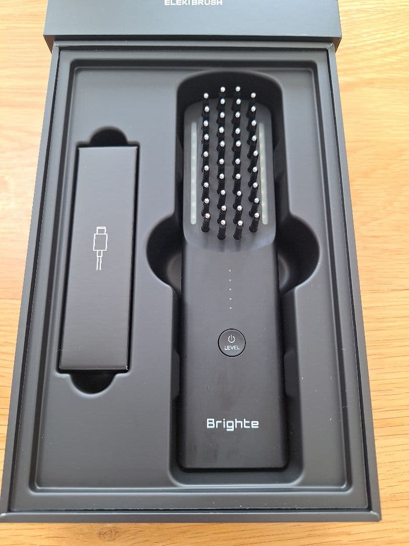 ブライトエレキブラシ美品 佐々木希さん リフトアップ フェイスケア 化粧水付き