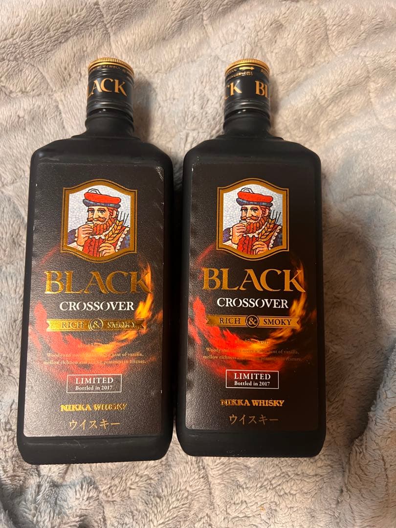 ブラックニッカ　クロスオーバー２本セット