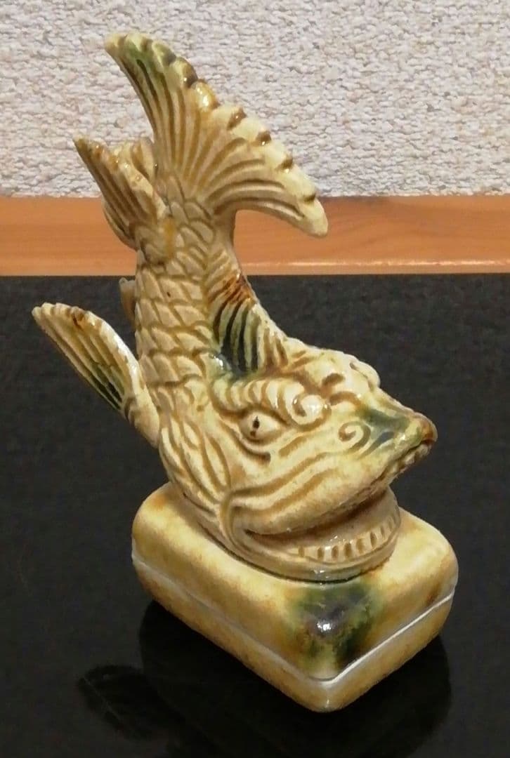 宗完書付　加藤康三郎作　黄瀬戸焼　鯱　香合　共箱　茶道具