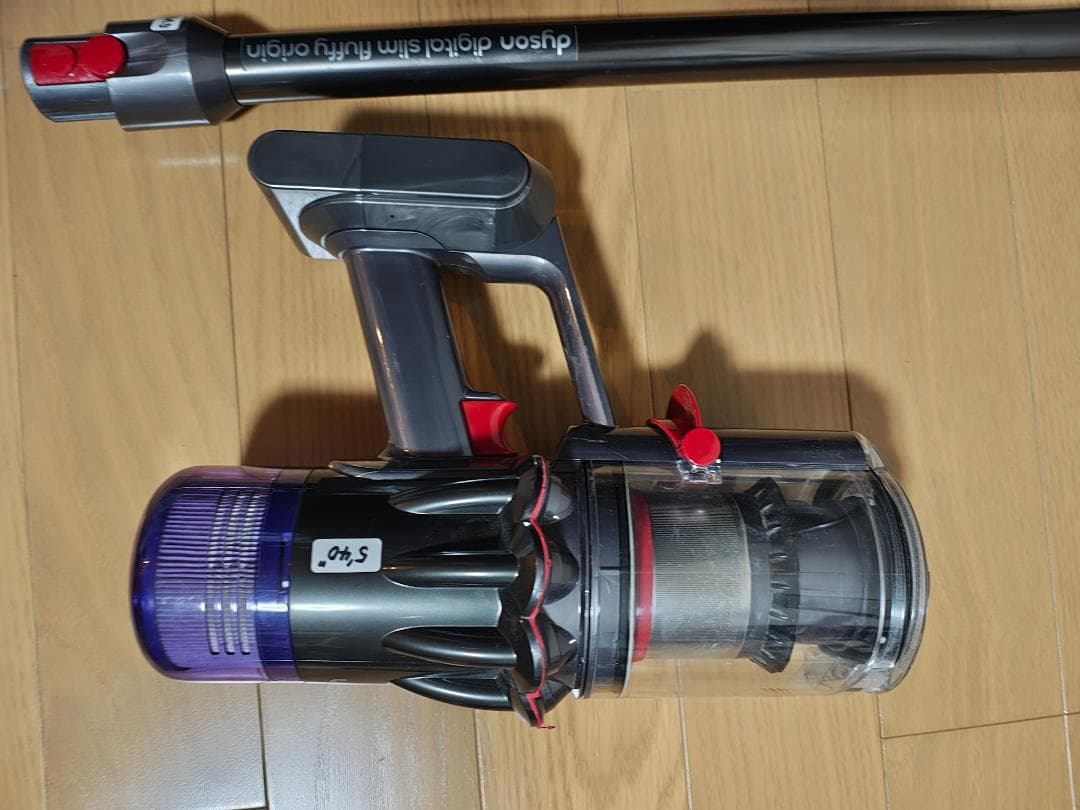 ダイソン★digital slim★SV18★バッテリー新品と同等★7