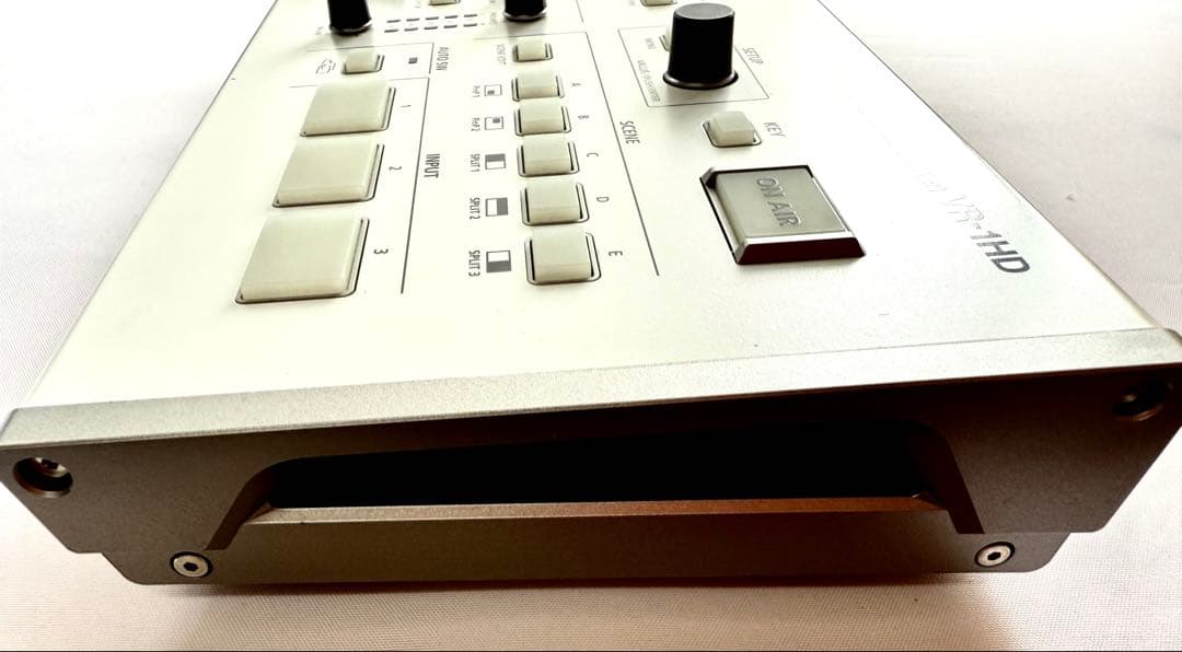 ローランドAV Streaming Mixer VR-1HD