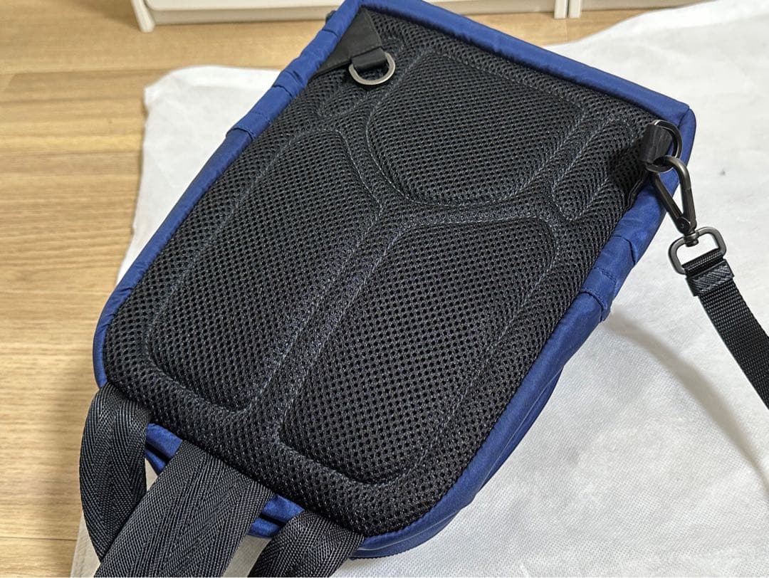 ■新品未使用■プラダ ボディバッグ バムバッグ 2VZ013 ショルダーバッグ