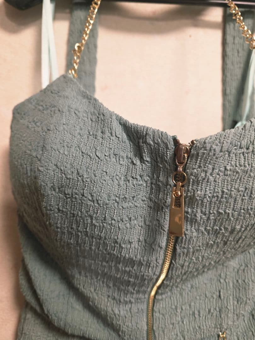 Glossy グロッシー チョーカーセットアップミニドレス