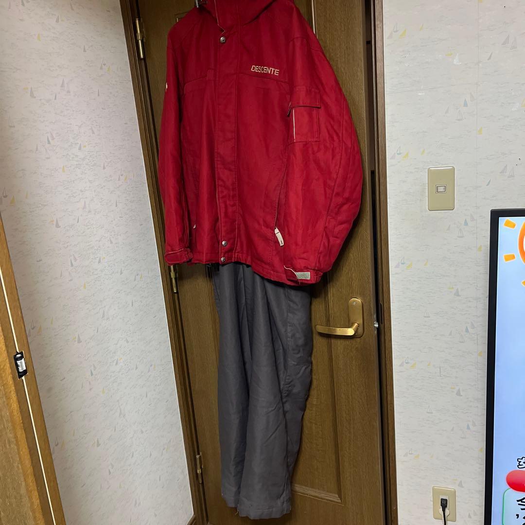 DESCENTE スキーウェア 赤