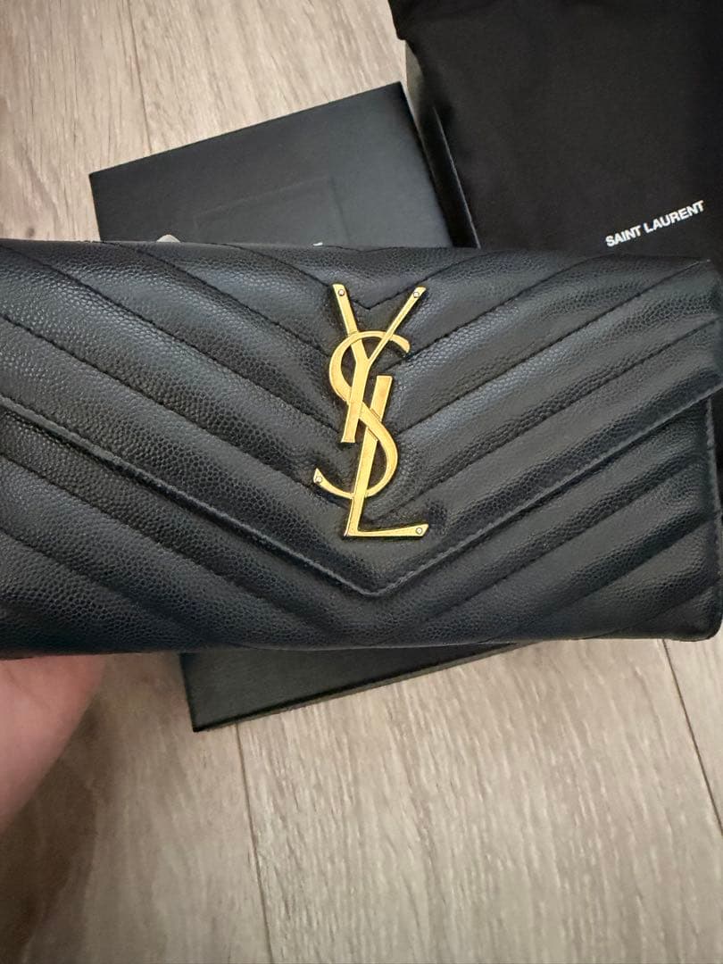 AINT LAURENT ブラックレザー 長財布