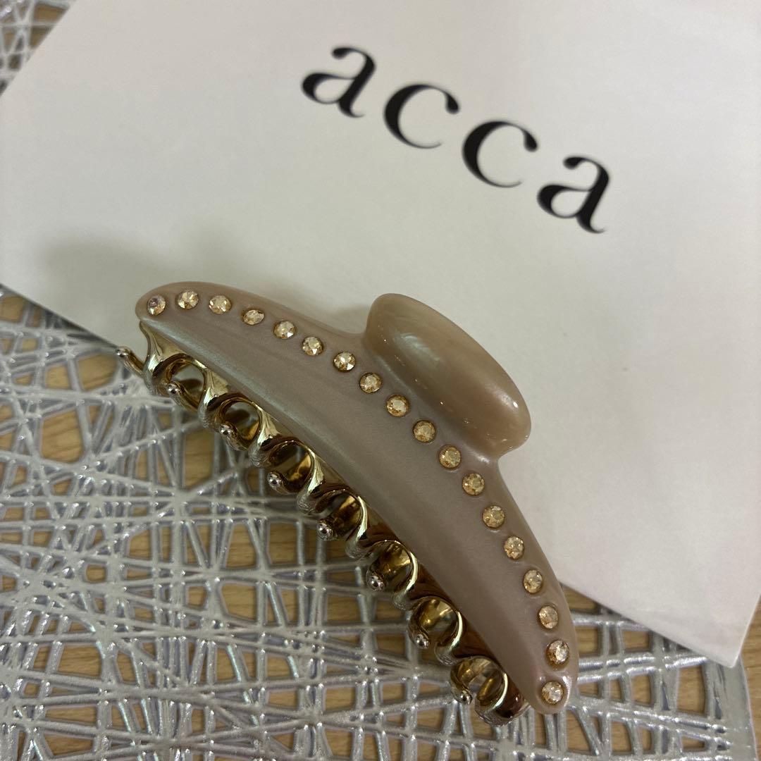 専用　ティアラクイーン　クリップ　Мサイズ　ベージュ