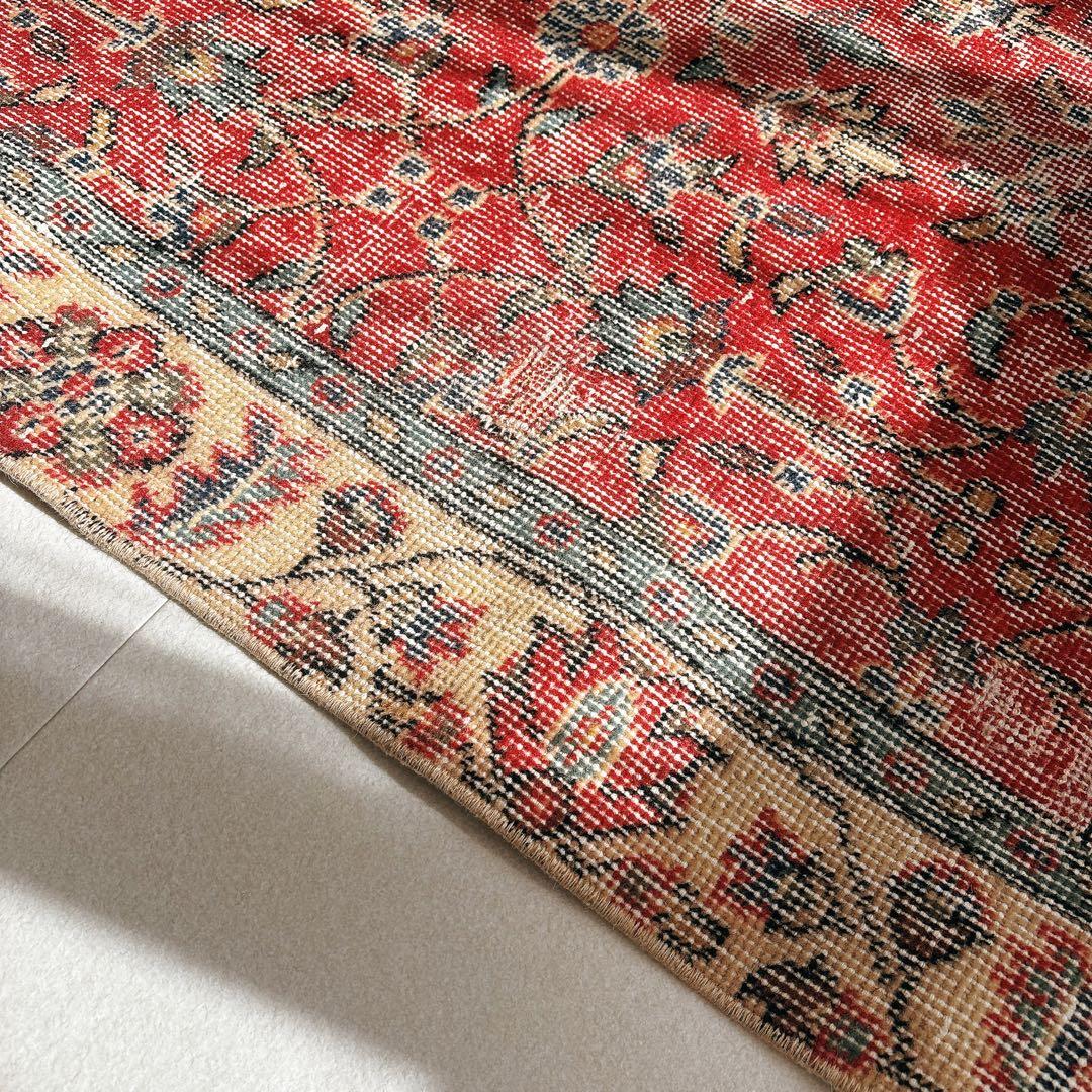 トルコ ヴィンテージラグ 赤 フローラル