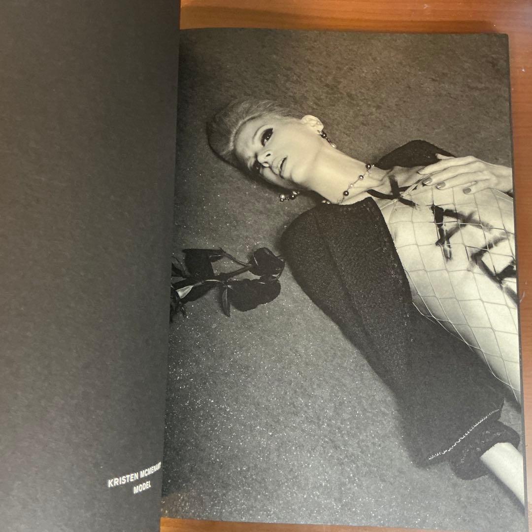 洋書 Karl Lagerfeld THE LITTLE BLACK JACKET