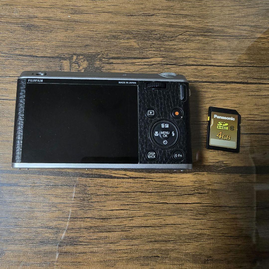 ⭐*︎様 【ジャンク品】Fujifilm コンパクトデジタルカメラ 本体 xf1