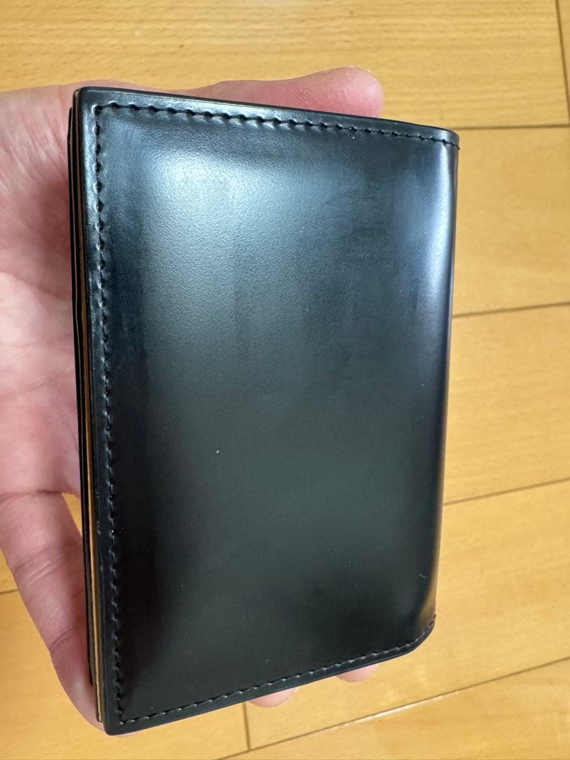 ココマイスター　コードバン　名刺入れ