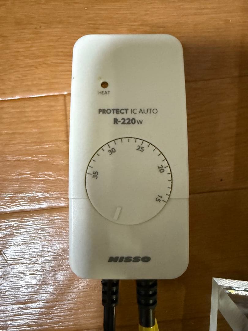 アクリル　インラインヒーター　NISSO R-220W ヒーター