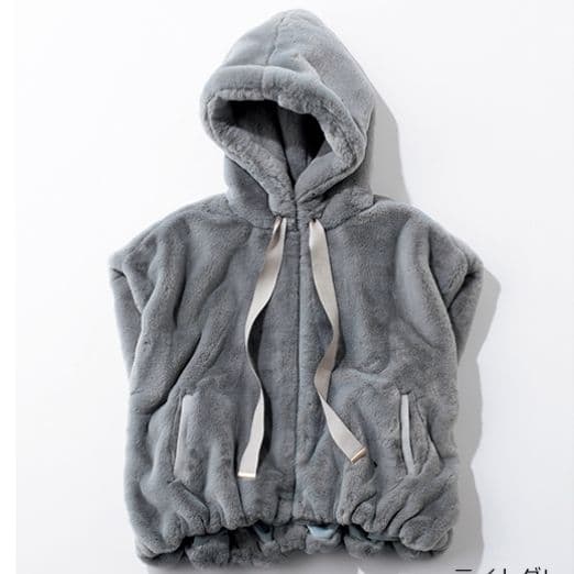 【STORY12月号掲載】新品未使用SECRET TROPHYファーフーディジレ