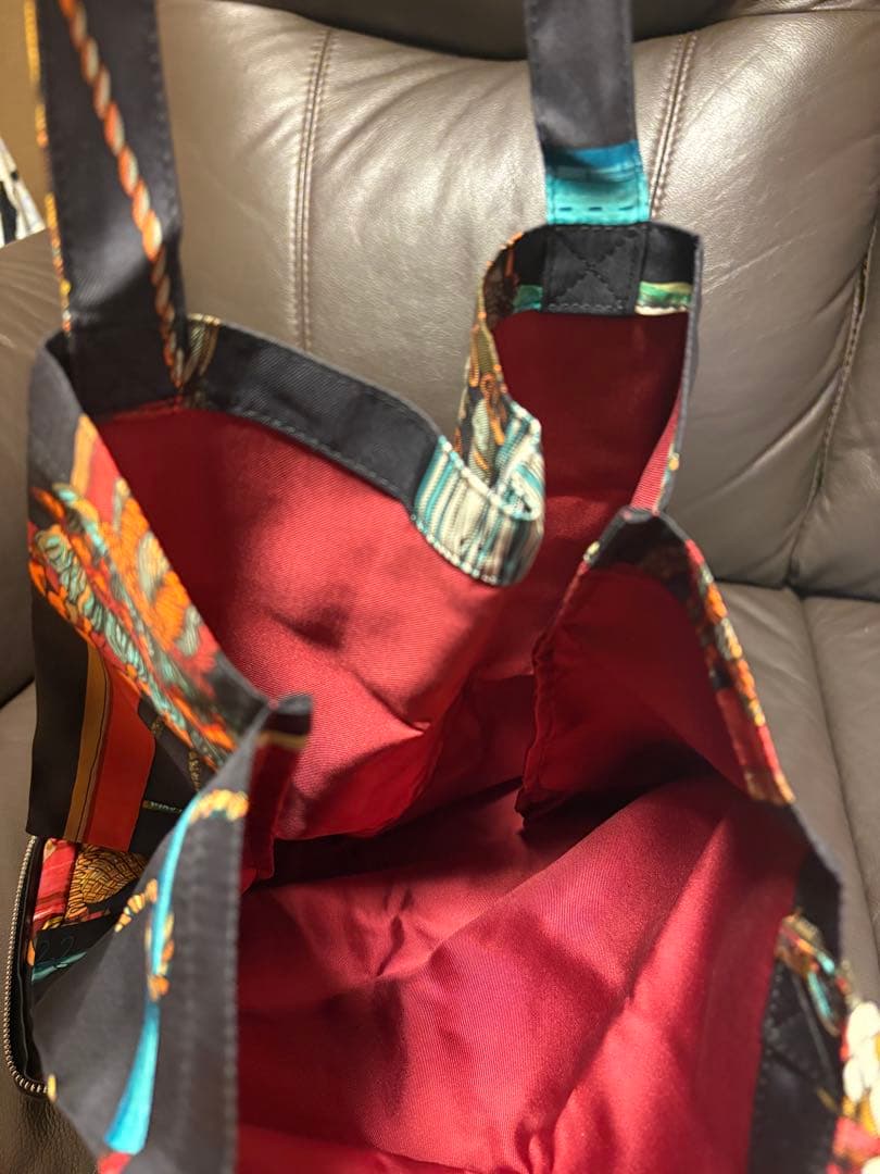 新品　HERMESエルメス　シルキーポップ　　携帯サブエコバッグ