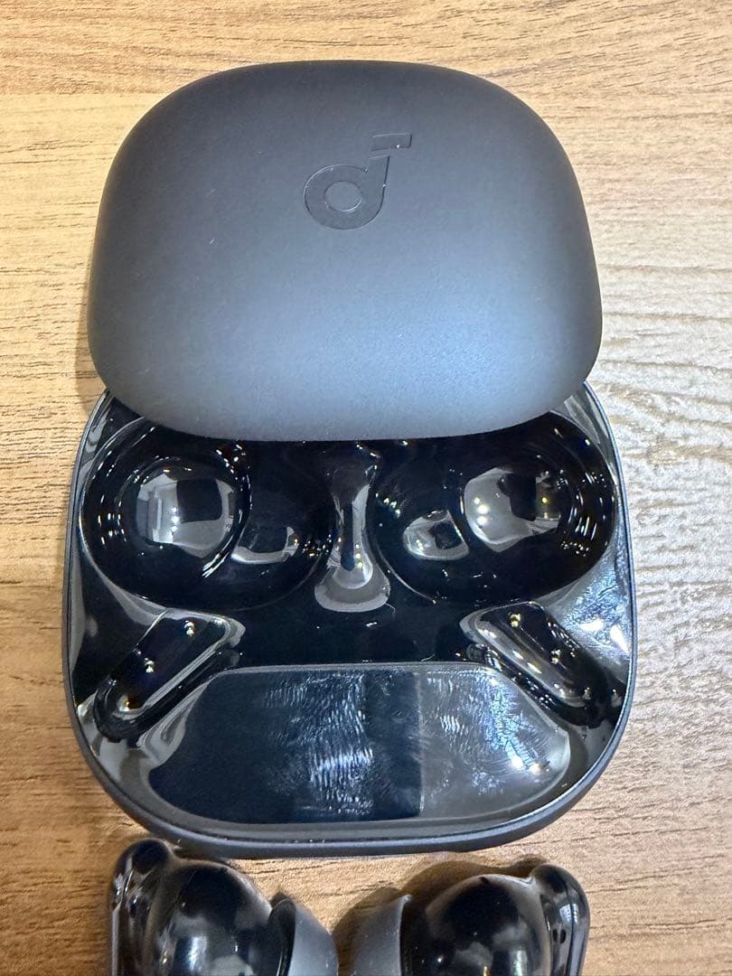 soundcore Liberty 4 Pro ブラック