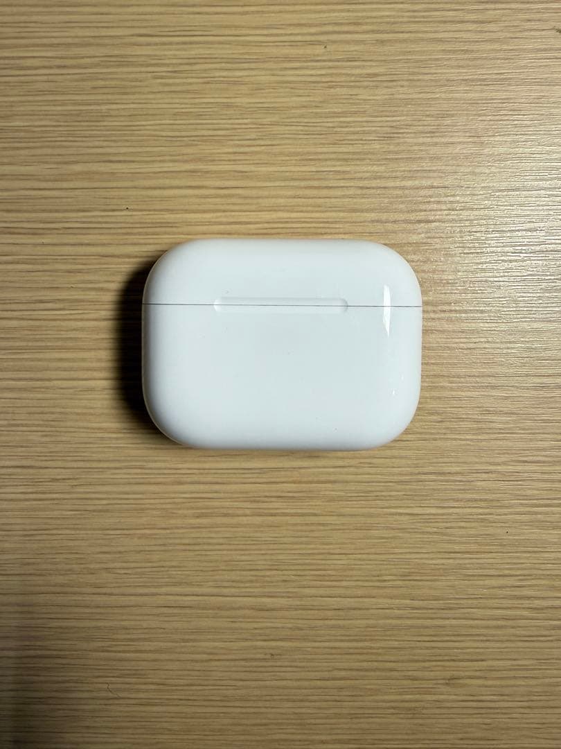 【ケース本体/右耳のみ】AirPods Pro 3 本体 充電ケース付