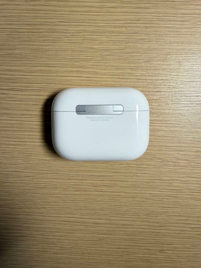 【ケース本体/右耳のみ】AirPods Pro 3 本体 充電ケース付