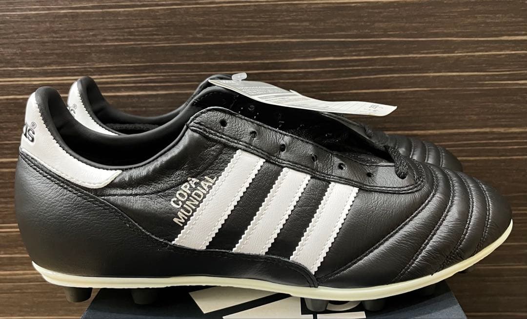 アディダス　新品　コパ ムンディアル　COPA 015110 25.5 未使用