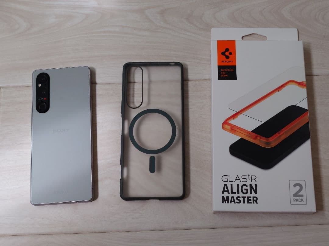 ポ*ン様 Sony xperia 1 v 12/256 シルバー 訳あり