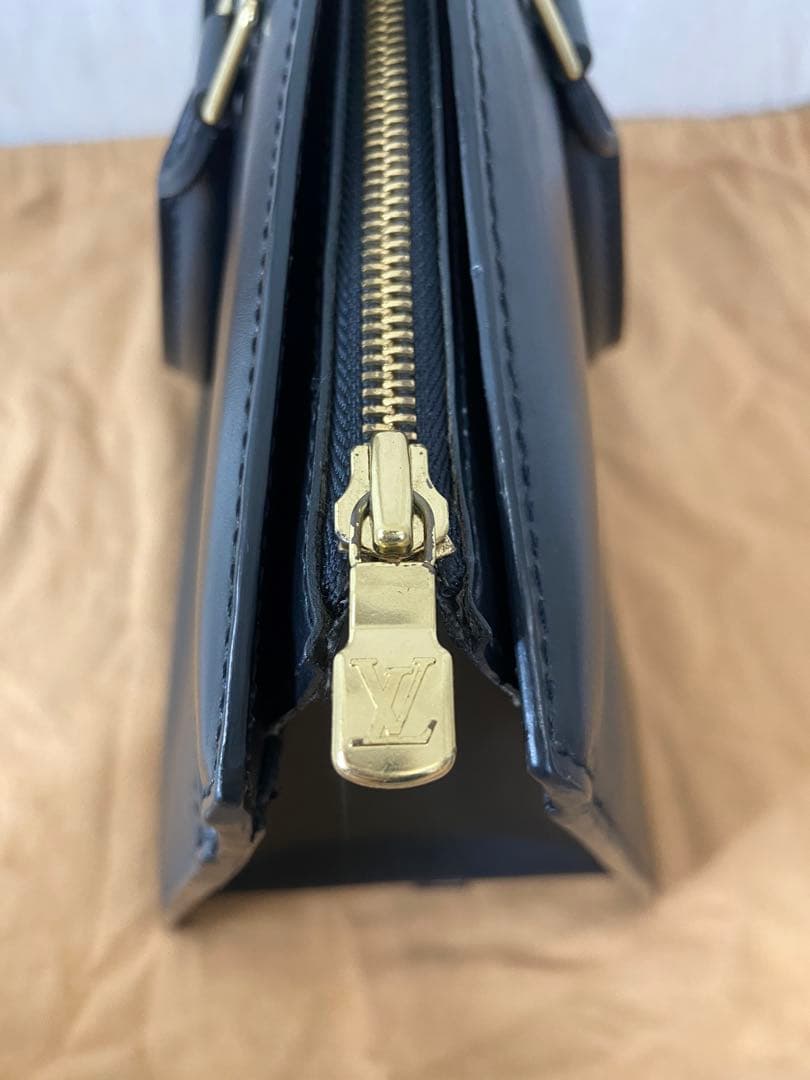 蹴る ルイヴィトン リヴィエラ エピ ハンドバッグ ビジネスバッグ ノワール