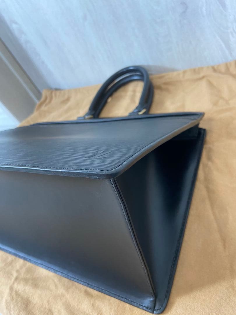 蹴る ルイヴィトン リヴィエラ エピ ハンドバッグ ビジネスバッグ ノワール