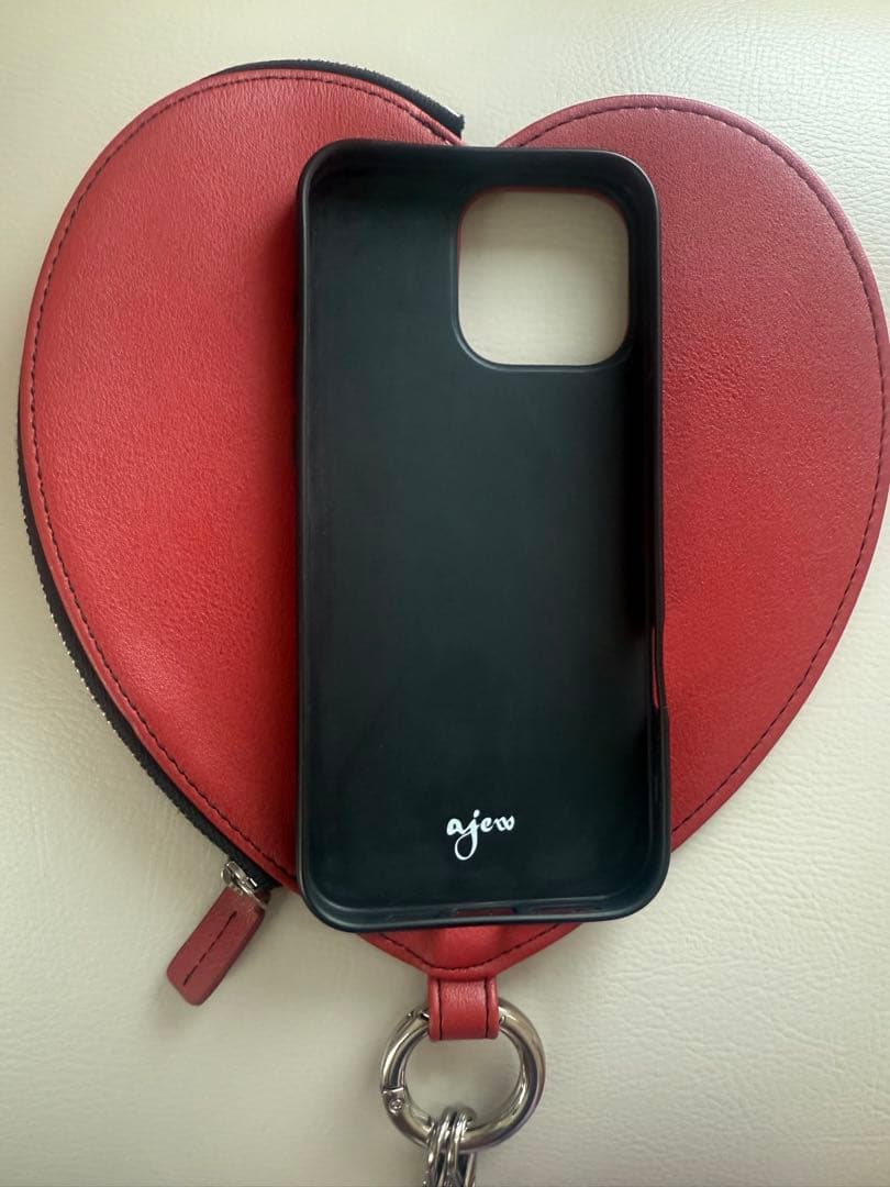 ajew ハート型 iPhoneケース レッド iPhone16promax