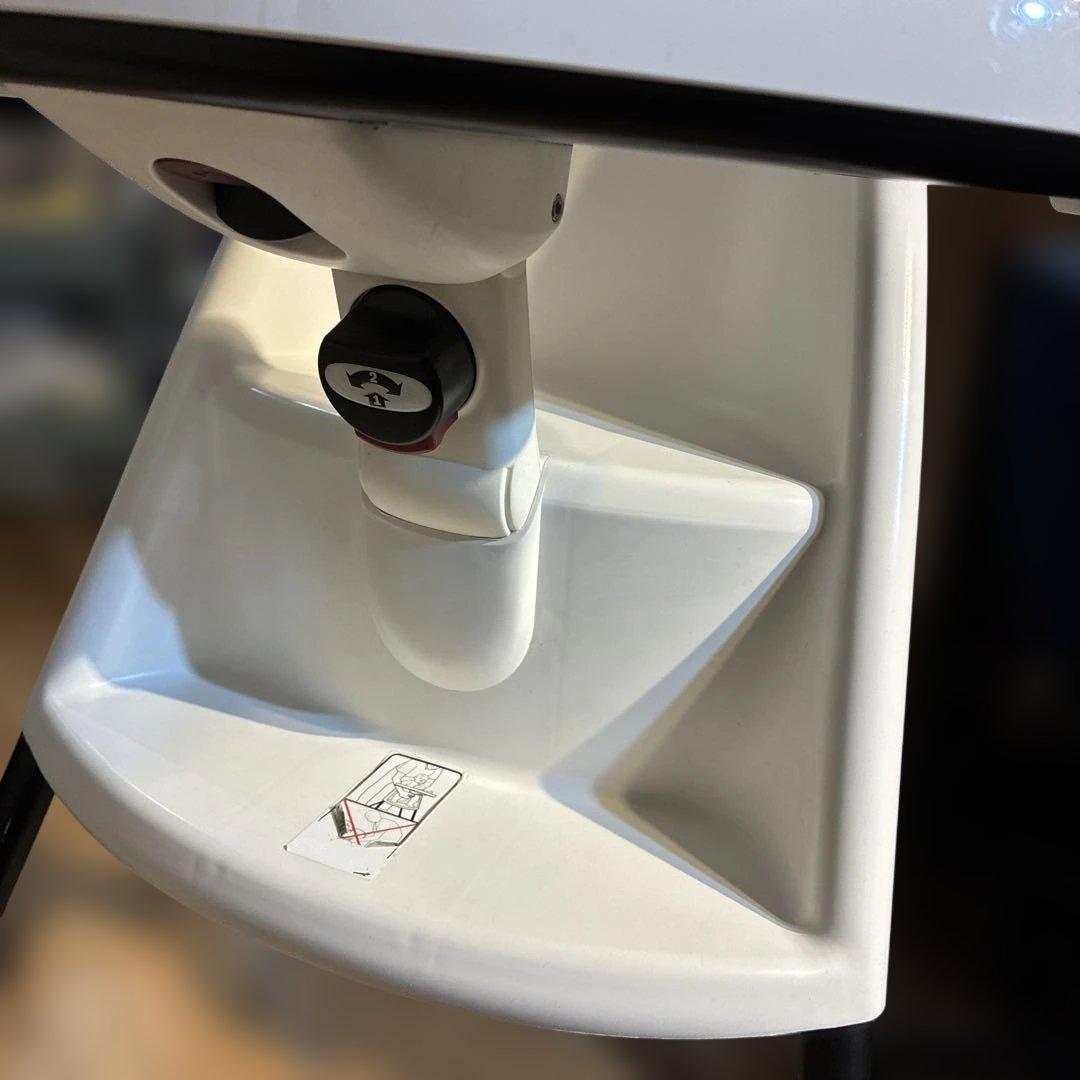 【良品廃盤品】ベビービョルン ハイチェア BABYBJORN ハーネス無しタイプ