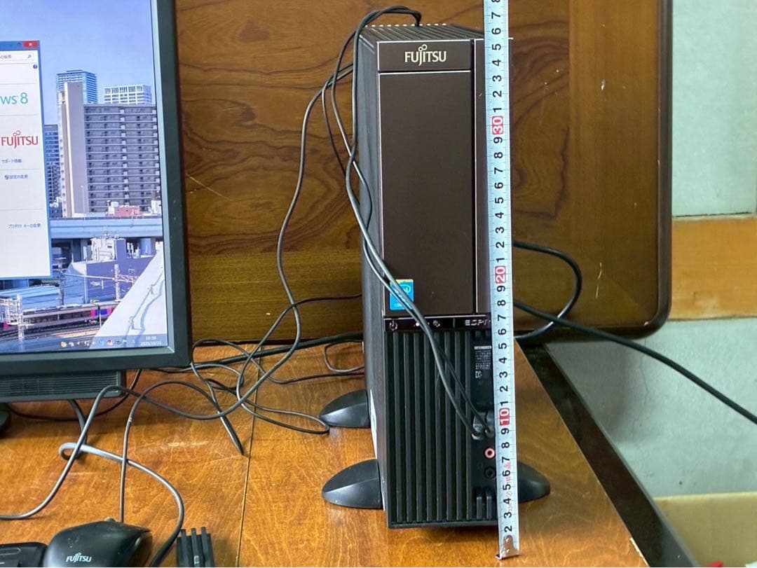 富士通 デスクトップPC Windows 8 本体