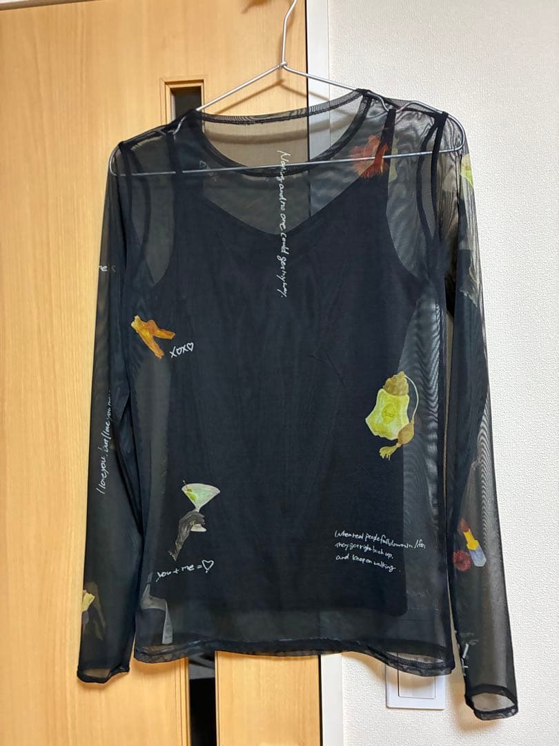 トップス LITTLE FUNNY FACE SHEER TOP